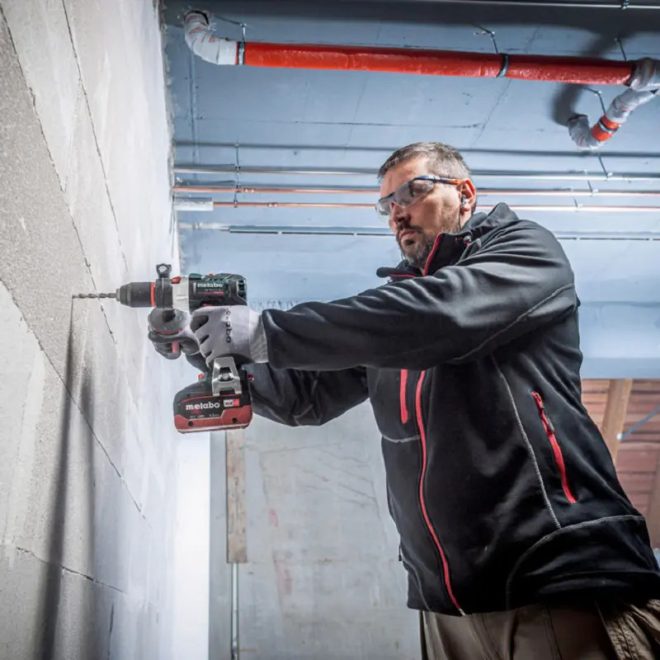 Metabo akkus 18V ütvefúró-csavarbehajtó 130Nm szénkefementes, 2000min SB 18 LTX BL I akku és töltő nélkül +metaBOX 145l, 602360840