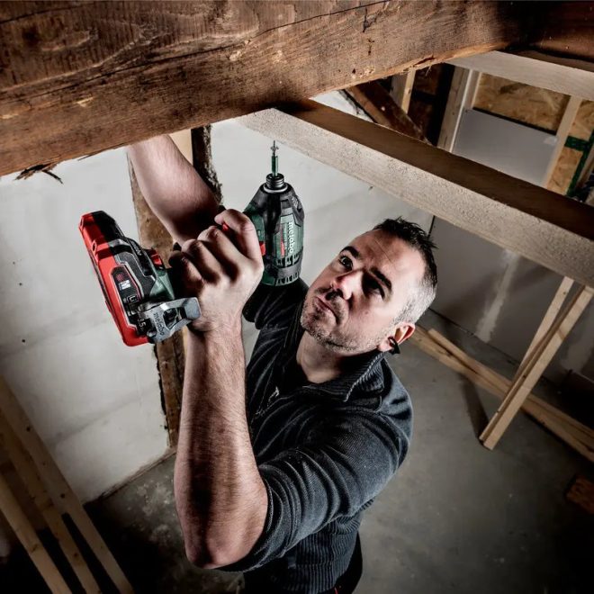 Metabo akkus 18V ütvecsavarozó, szénkefementes, 200Nm 2900/min, belső hatlapfej 1/4" (6,35 mm), SSD 18 LTX 200 BL +metaBOX 145, akku és töltő nélkü, 602396840